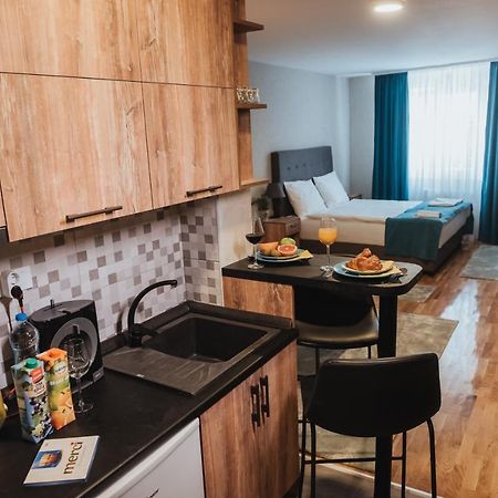 Magellan Family Lux Apartments נובי סאד מראה חיצוני תמונה