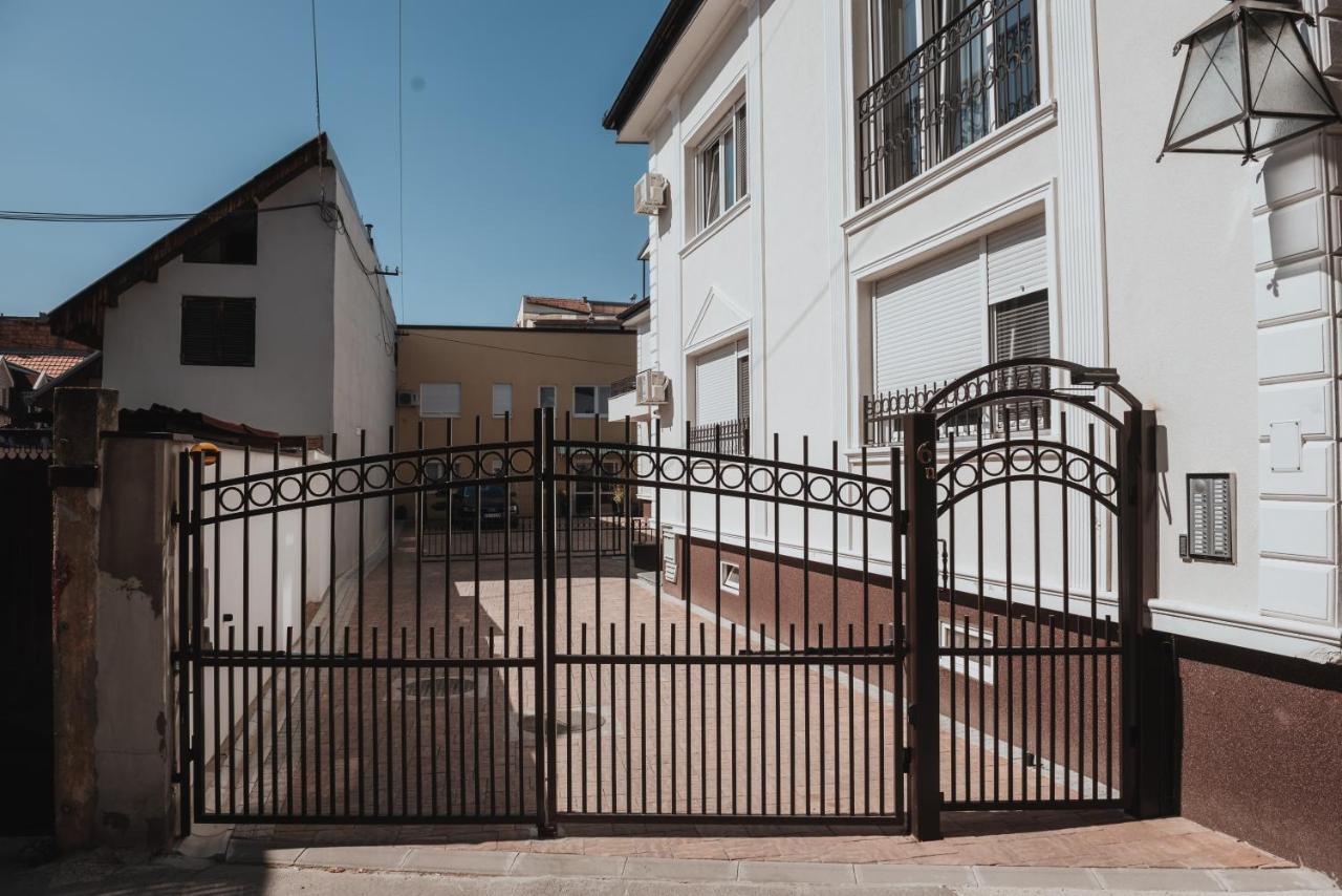 Magellan Family Lux Apartments נובי סאד מראה חיצוני תמונה